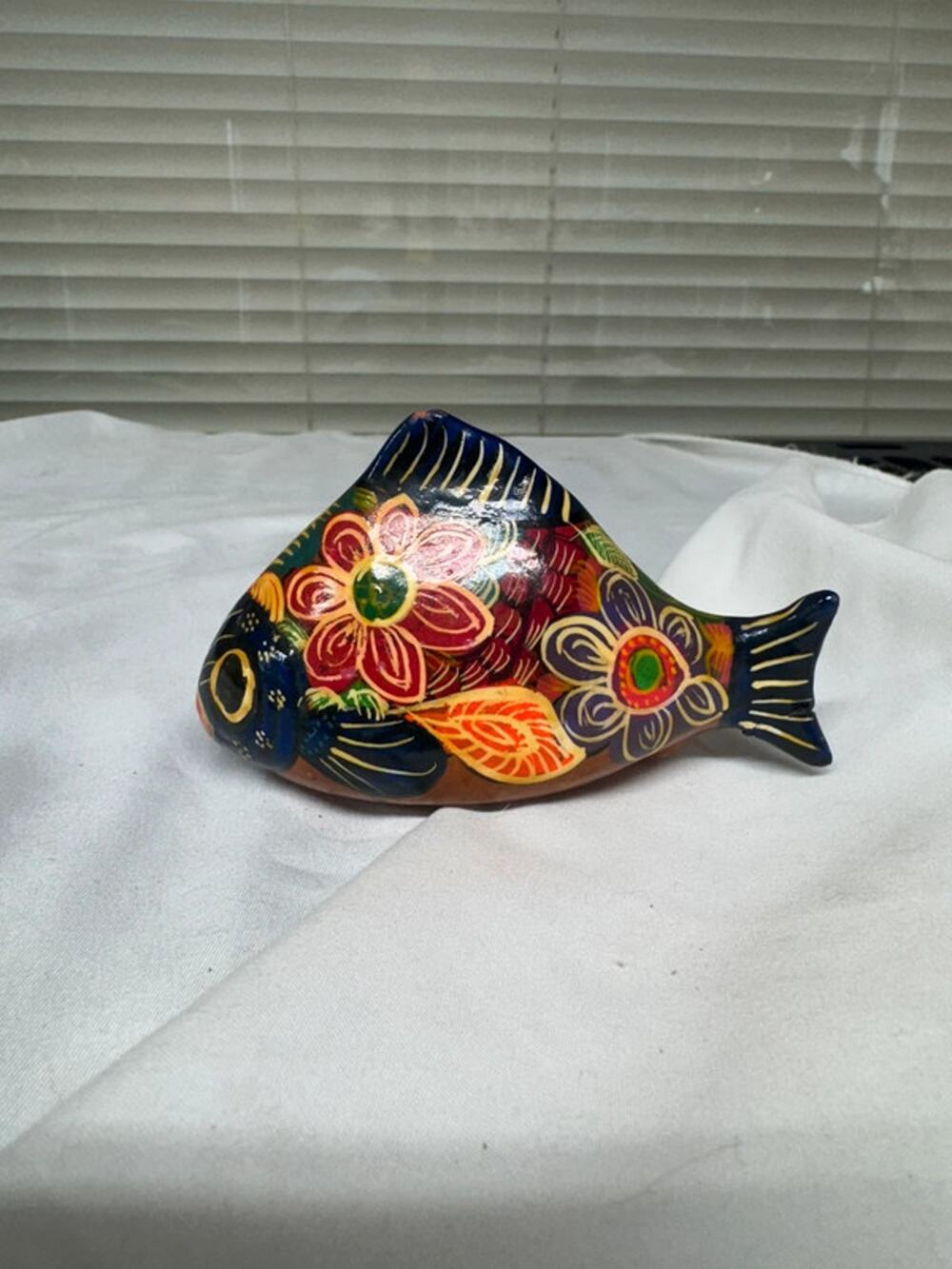 VTG Talavera Mexican pottery fish sculpture